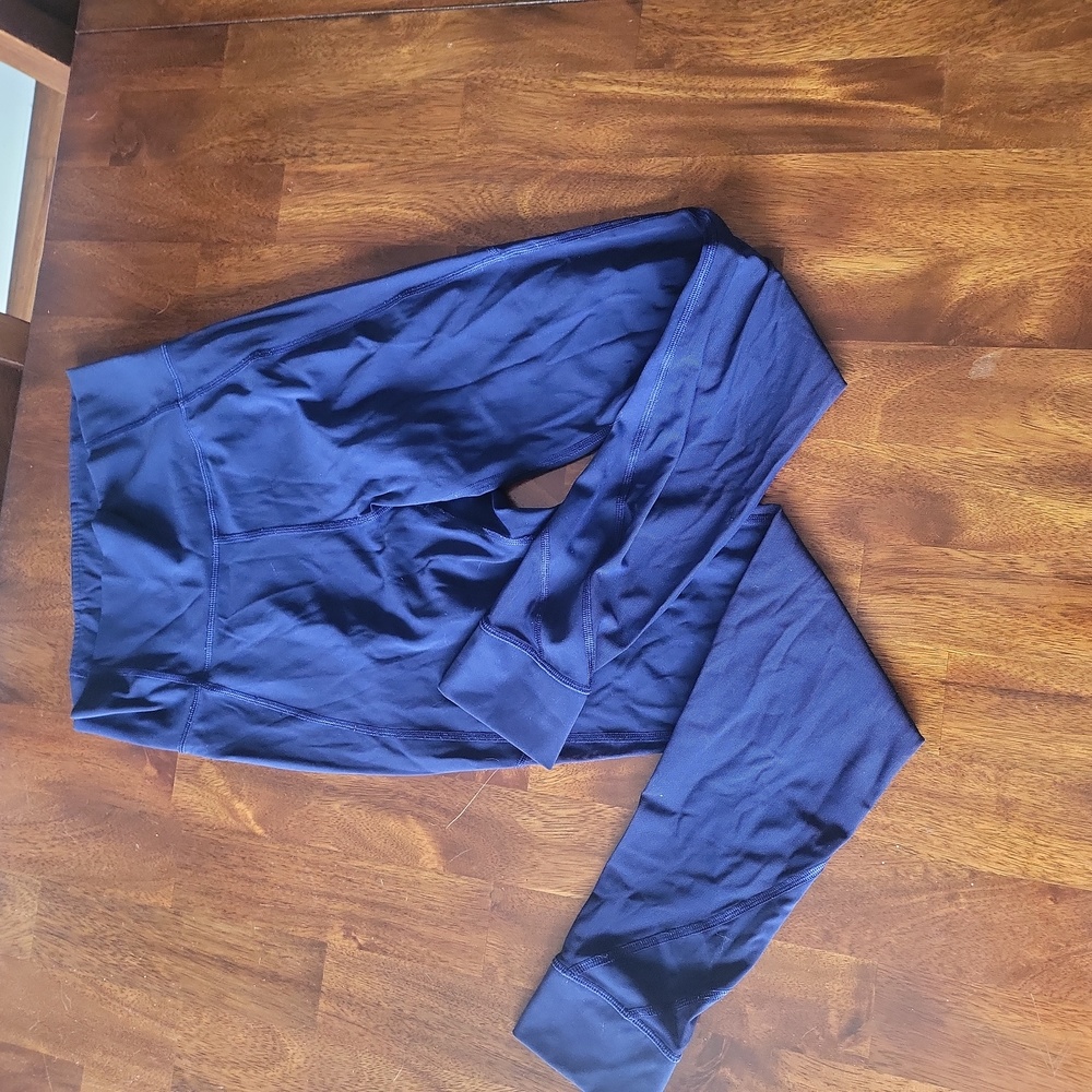 BLUE LULULEMON LEGGINGS WAIST 26 INCHES SIZE 8